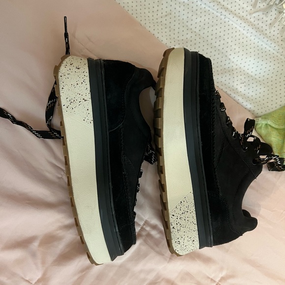 UGG Platform Black Sneakers - Picture 2 of 5